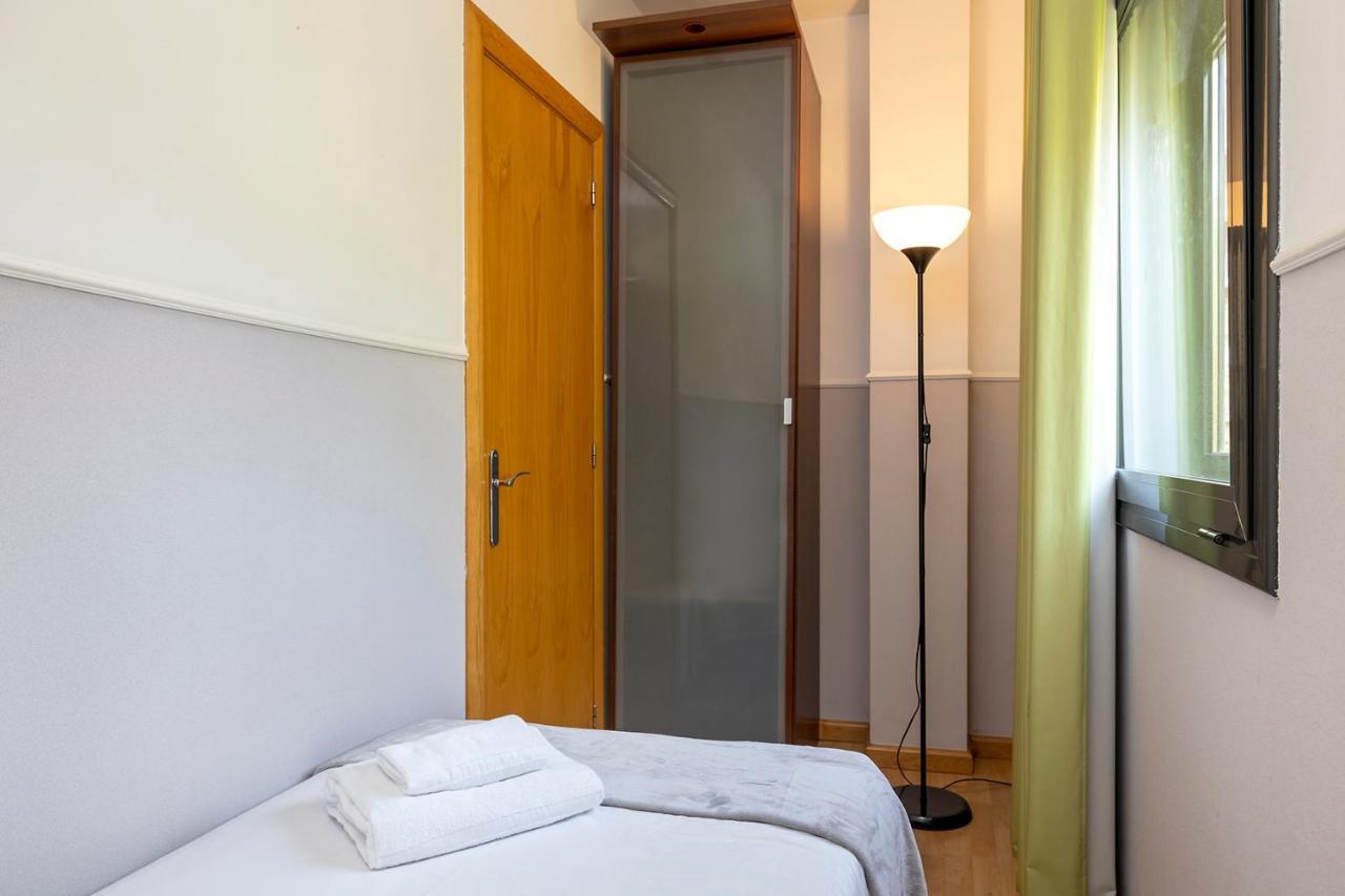 Apartments Sata Park Guell Area Barcelona Luaran gambar