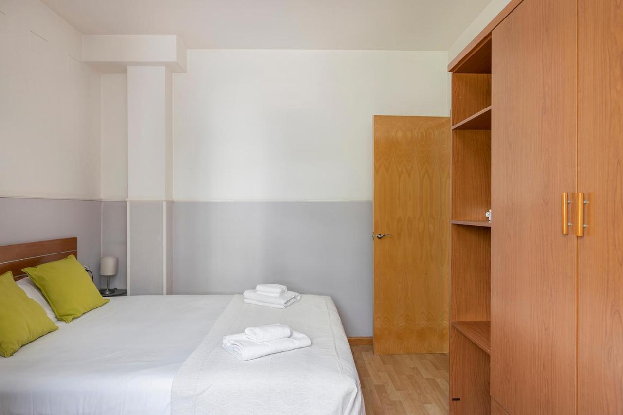 Apartments Sata Park Guell Area Barcelona Luaran gambar
