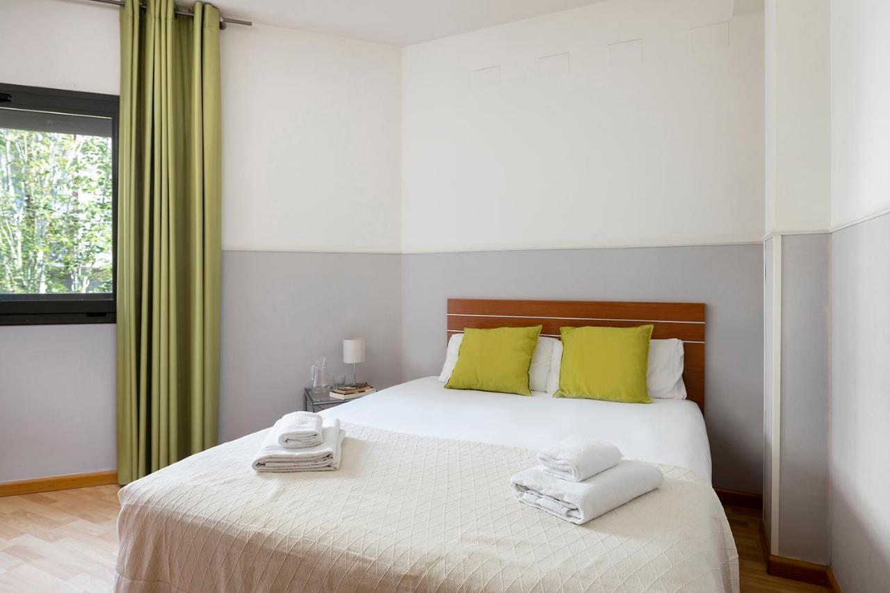 Apartments Sata Park Guell Area Barcelona Luaran gambar