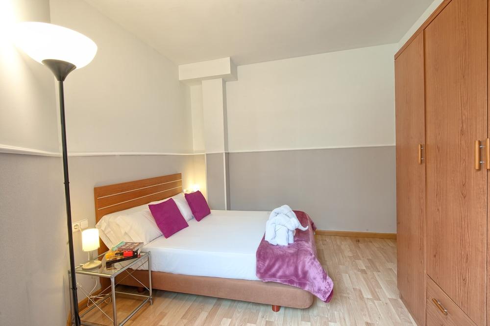 Apartments Sata Park Guell Area Barcelona Luaran gambar