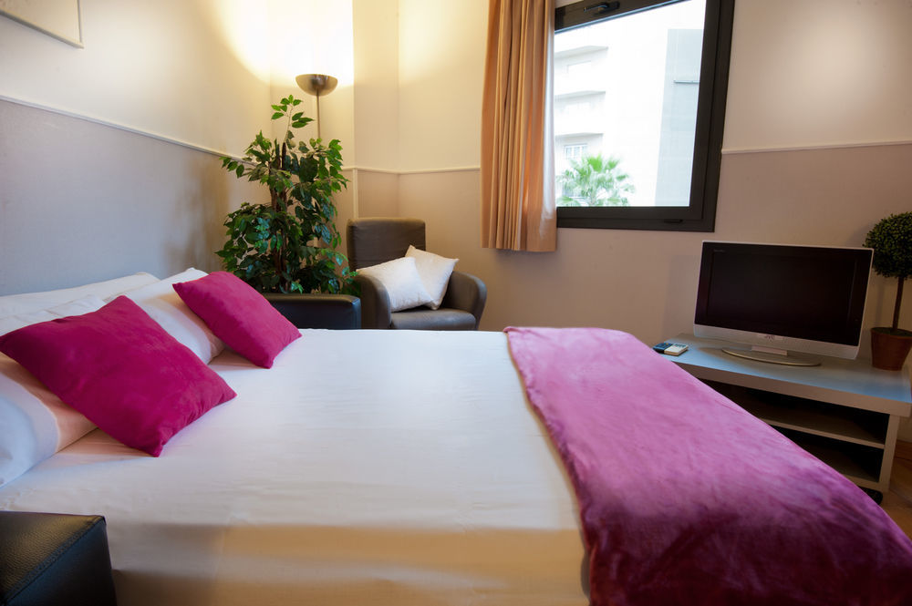 Apartments Sata Park Guell Area Barcelona Luaran gambar